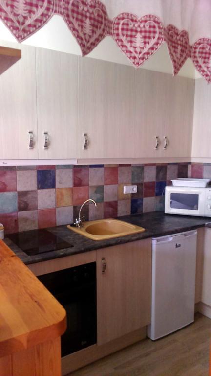 La Ginesta 2, Apartaments De Muntanya Estación 客房 照片